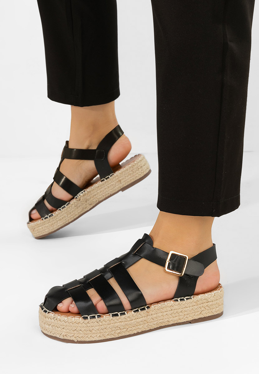 Černé sandály na platformě Reliama