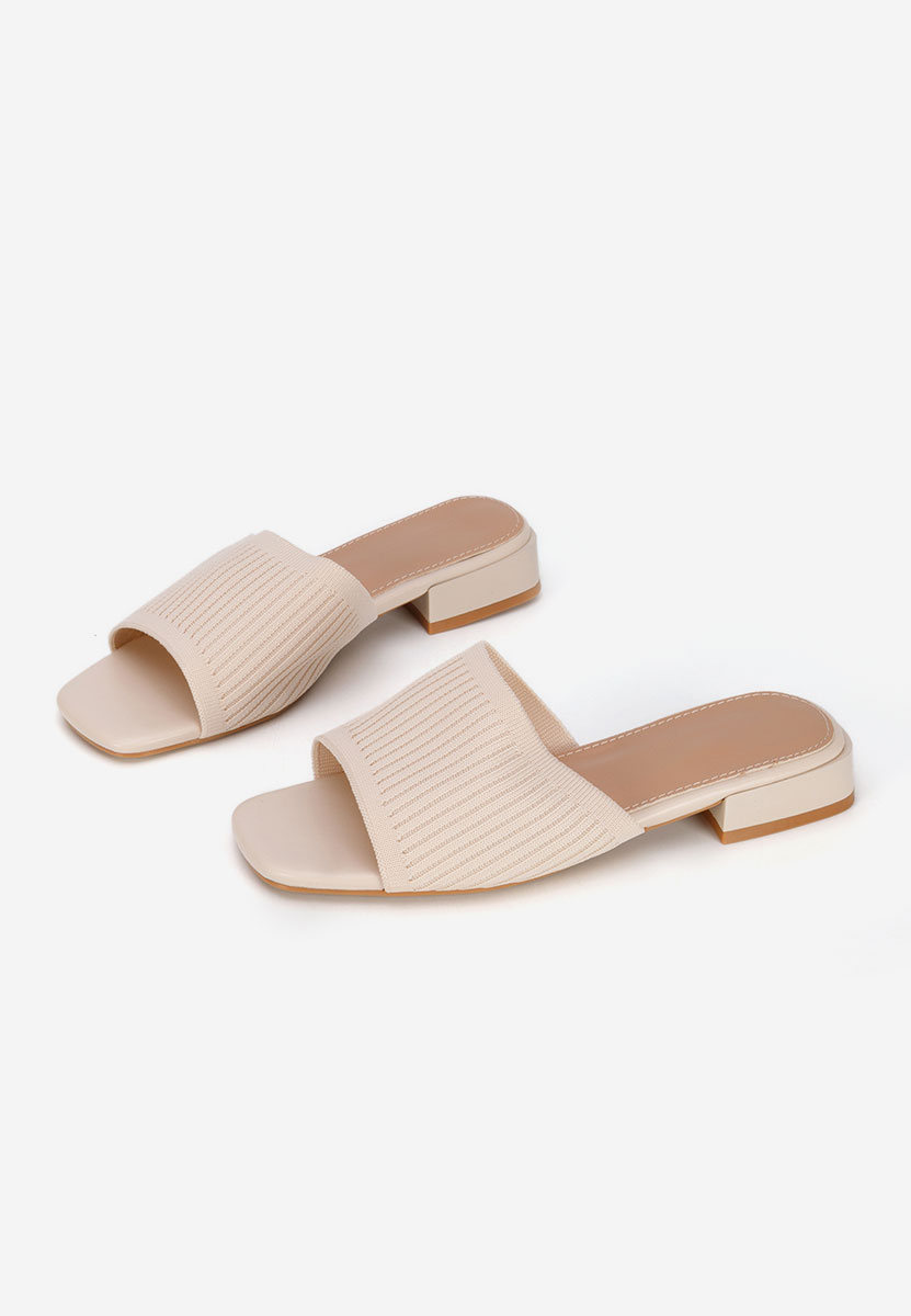 Béžové pantofle na podpatku Alinia