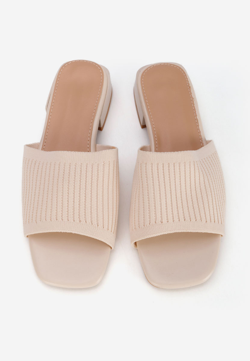 Béžové pantofle na podpatku Alinia