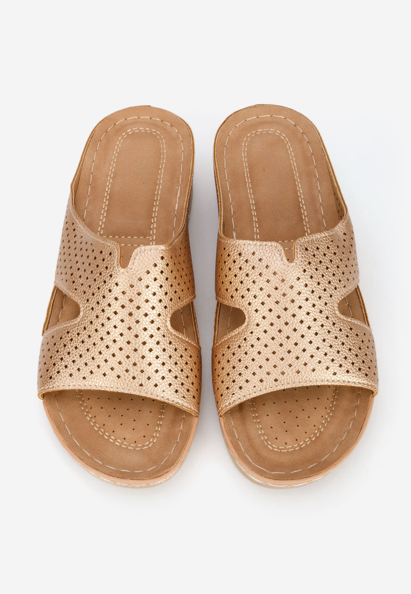 Champagne pantofle na klínku Hermana