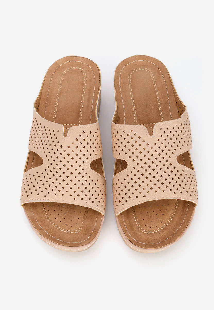 Béžové pantofle na klínku Hermana