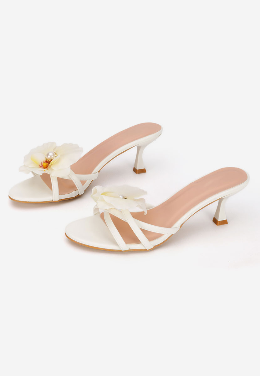 Bílé pantofle na podpatku Florentia