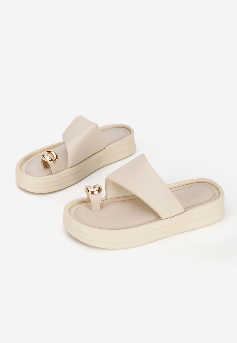 Béžové pantofle na platformě Alezzia