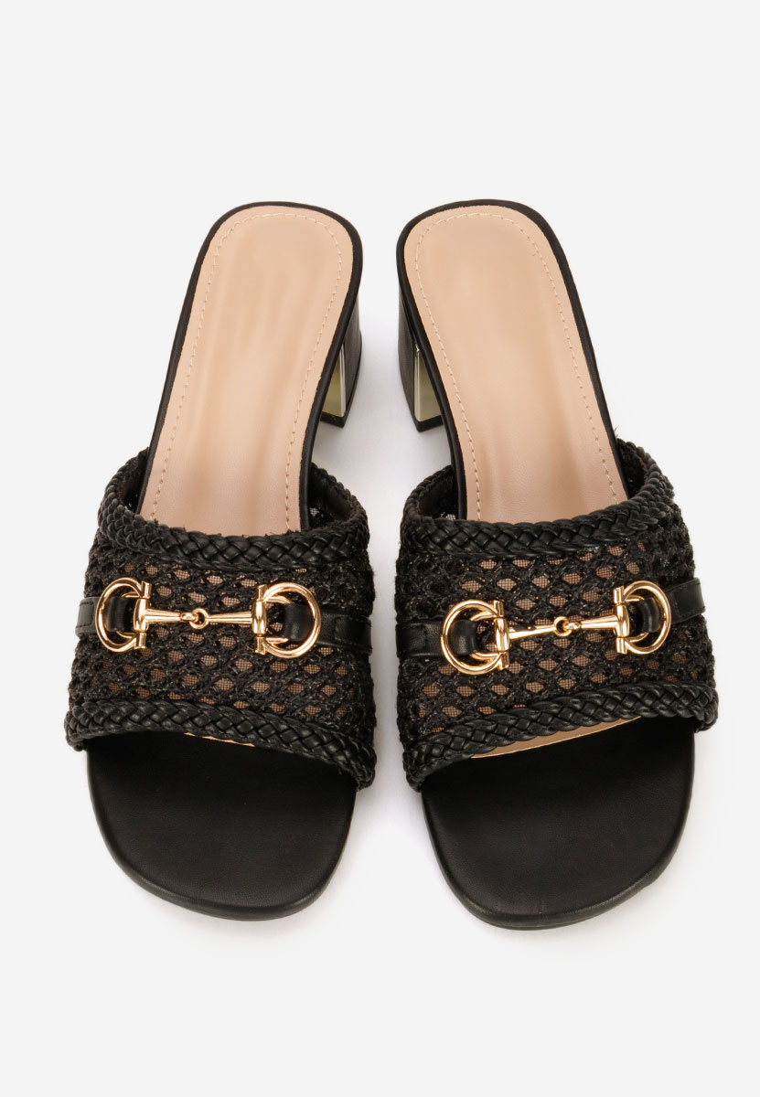 Černé pantofle na podpatku Giustinia