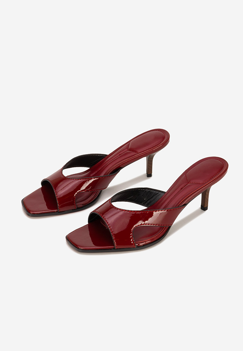 Bordové pantofle na podpatku Zinadia