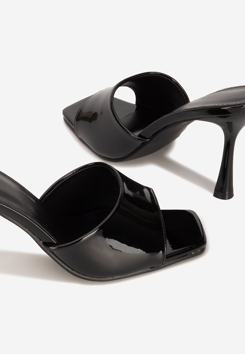 Černé pantofle na podpatku Eliseia