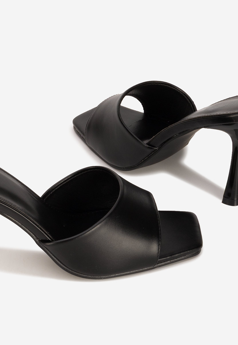 Černé pantofle na podpatku Eliseia V2