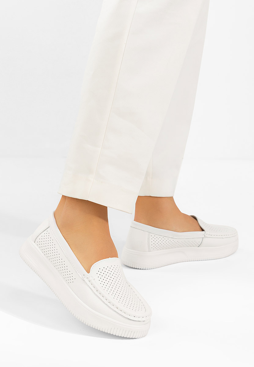 Bílé dámské kožené mokasíny Sabiria