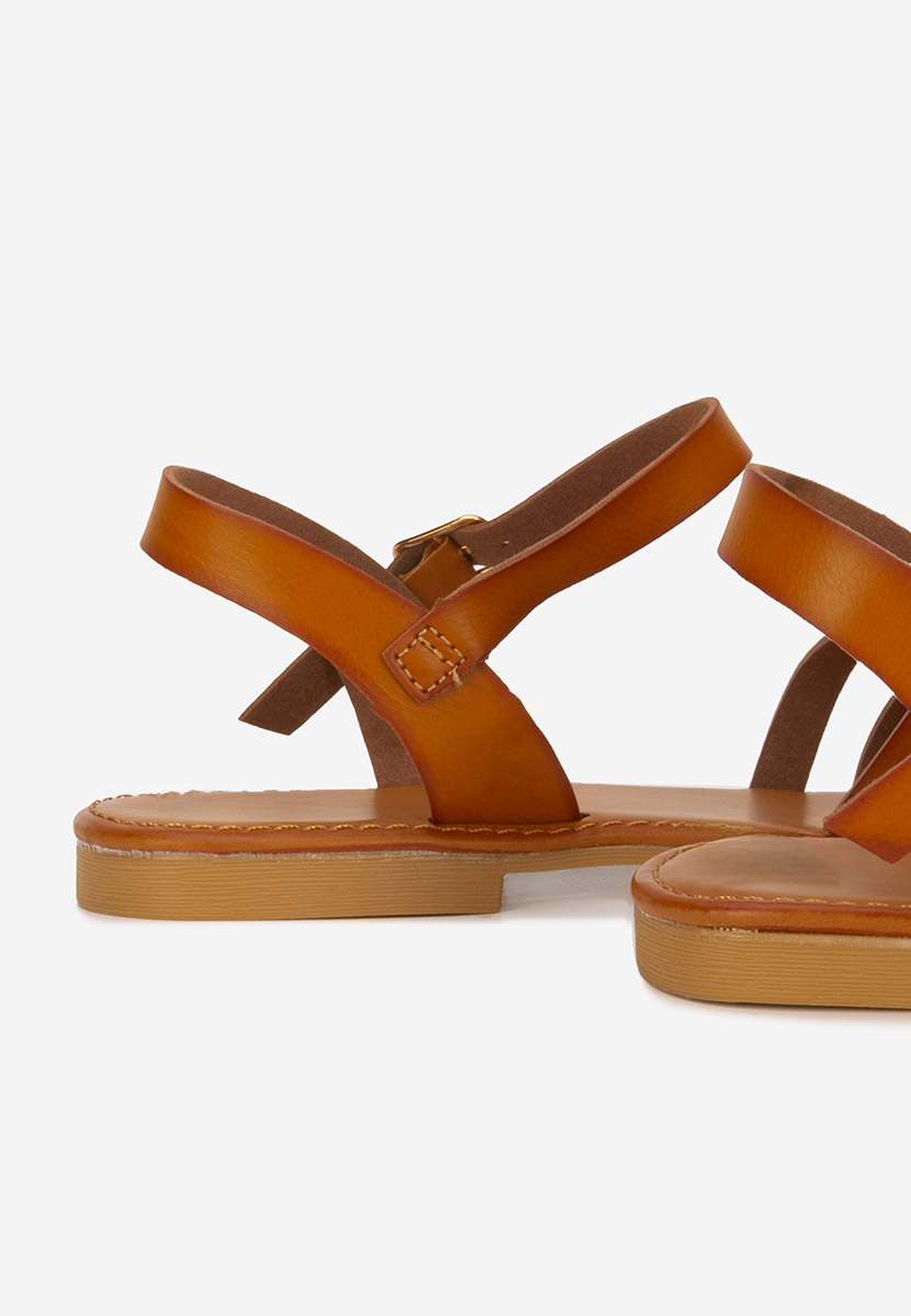 Hnedé sandály bez podpatku Esmaya