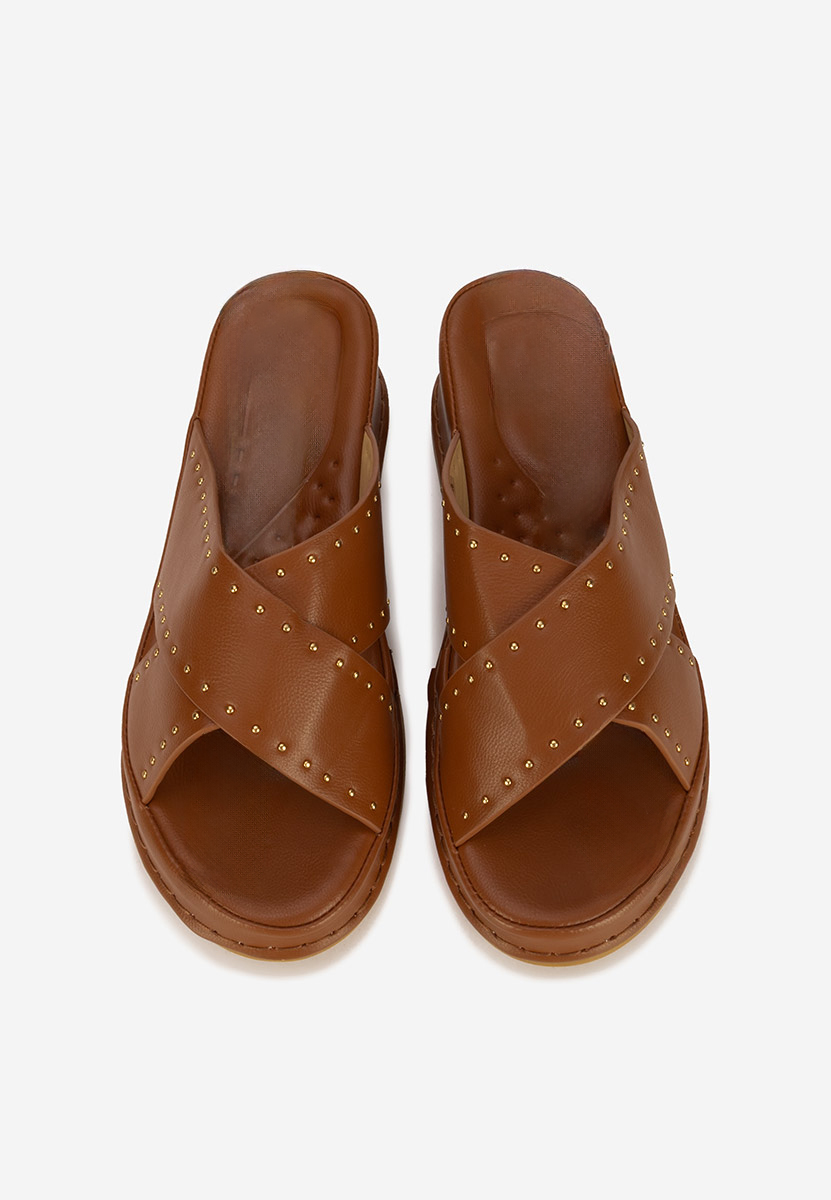 Camelové pantofle na platformě Hannia