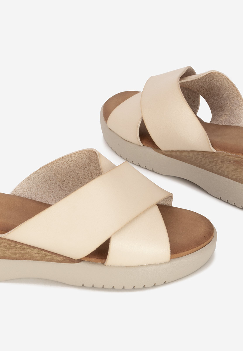 Béžové pantofle na platformě Jadie