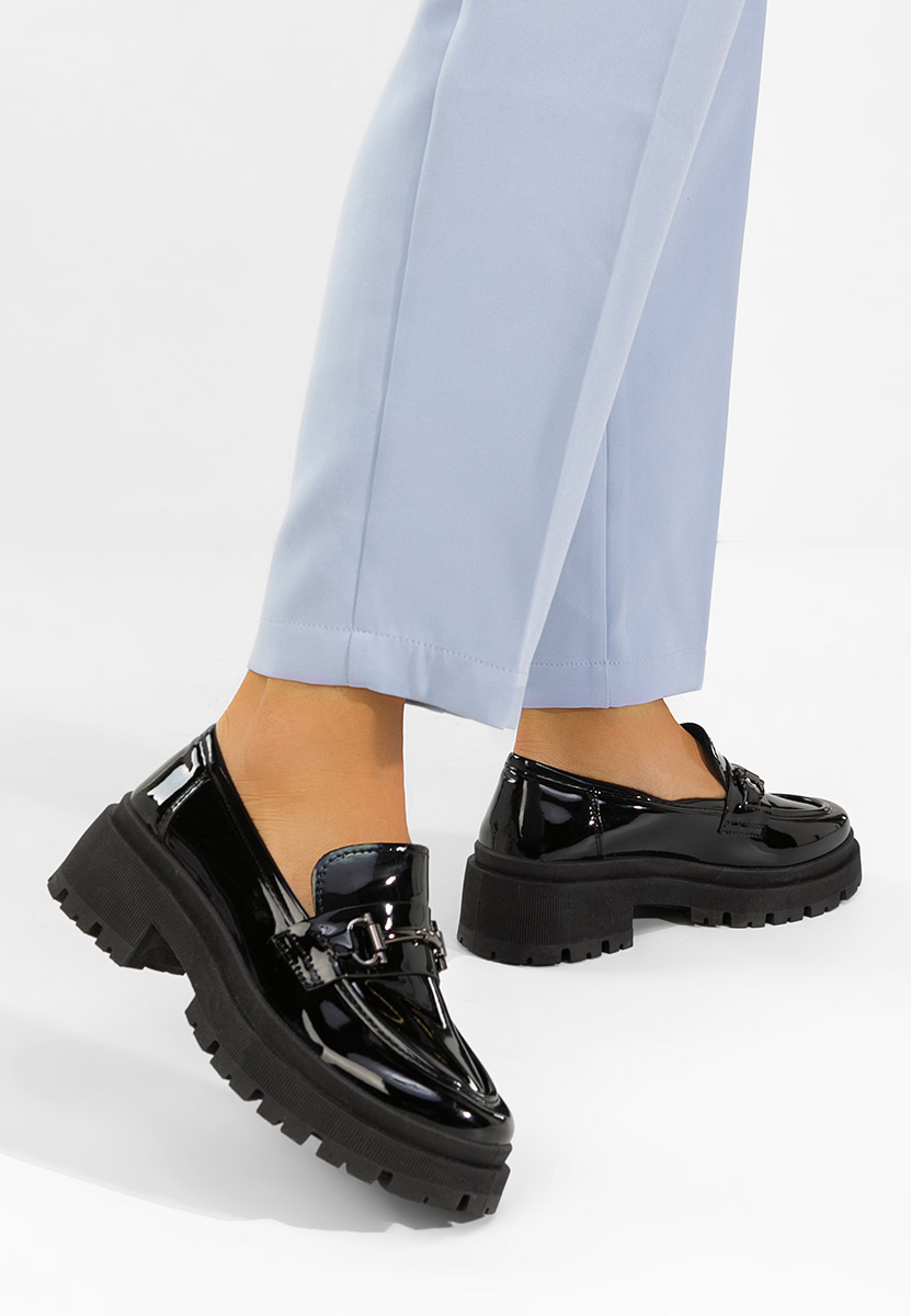 Černé lesklé dámské mokasíny Elvilia