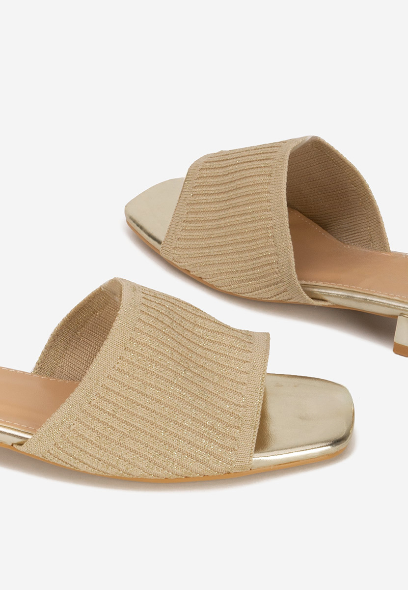 Zlaté pantofle na podpatku Alinia