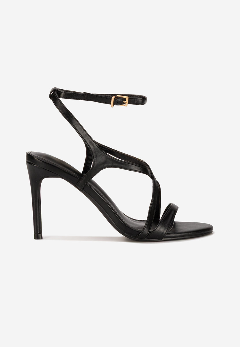 Černé sandály na podpatku Sorania