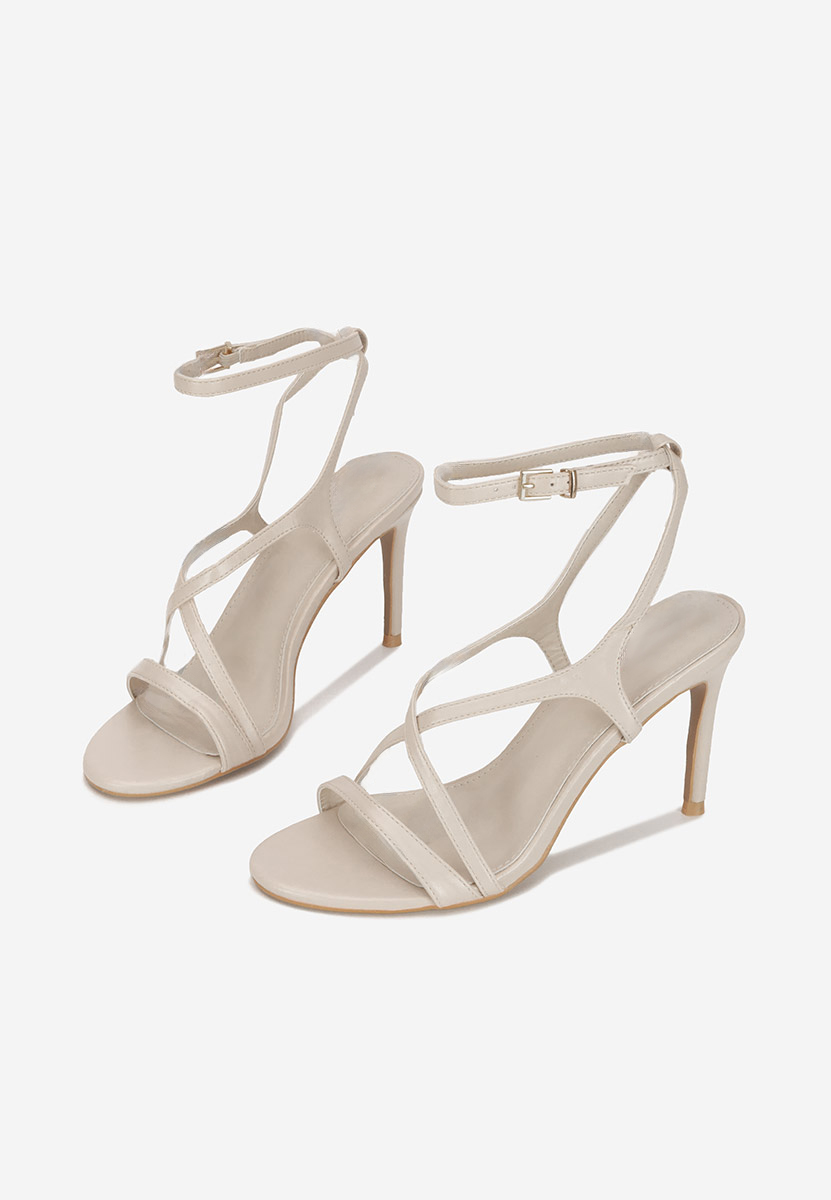 Béžové sandály na podpatku Sorania