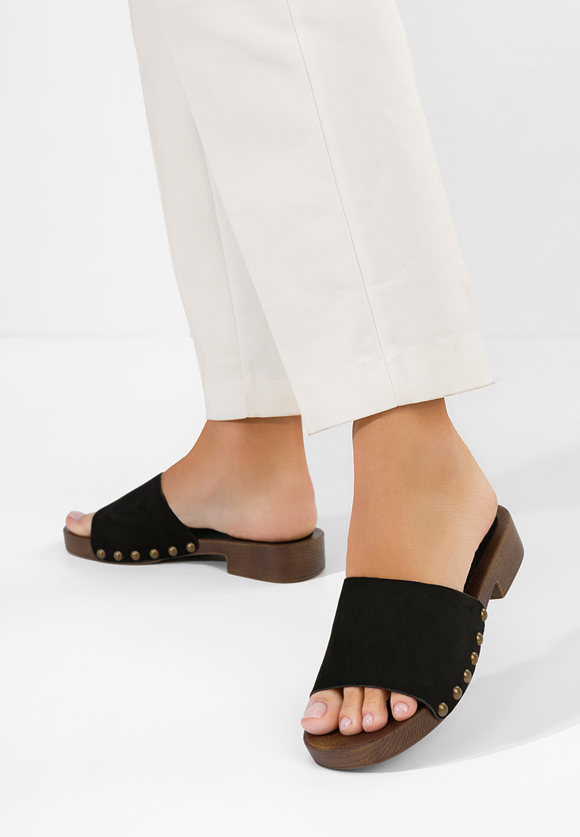 Černé pantofle dámské Syndi