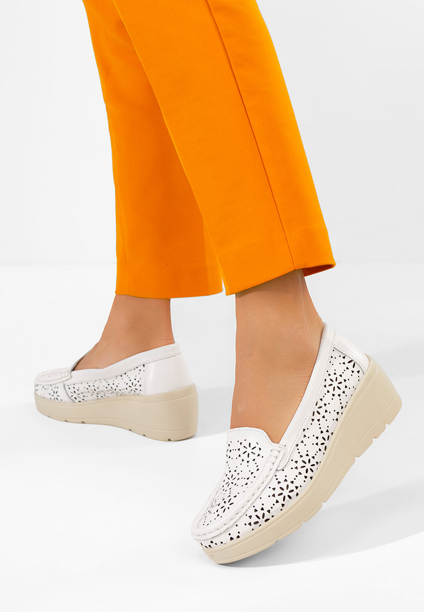 Bílé dámské kožené mokasíny Ysaia