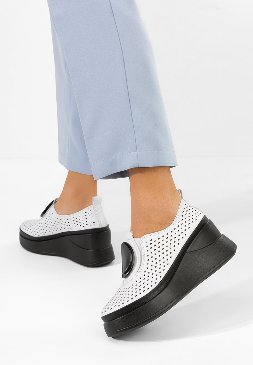 Bílé dámské polobotky na platformě Aleksa