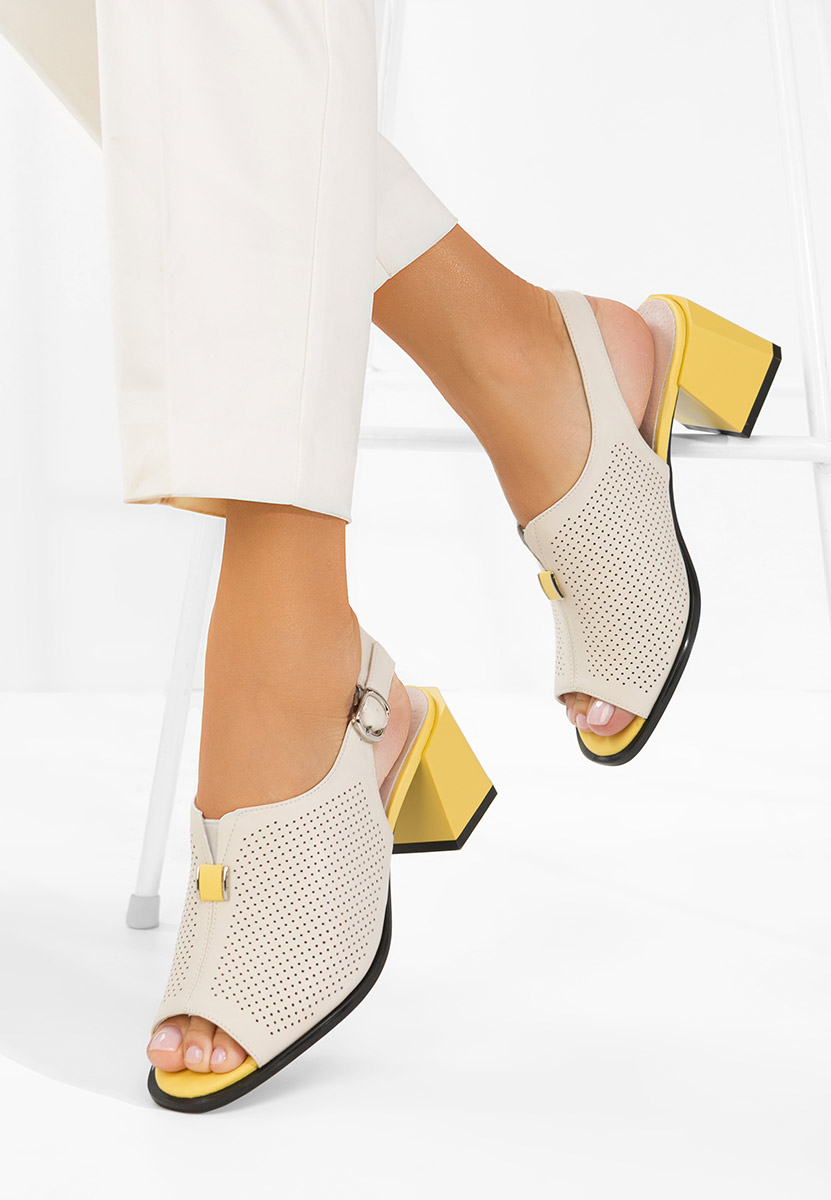 Béžové sandály na podpatku Heliena V2