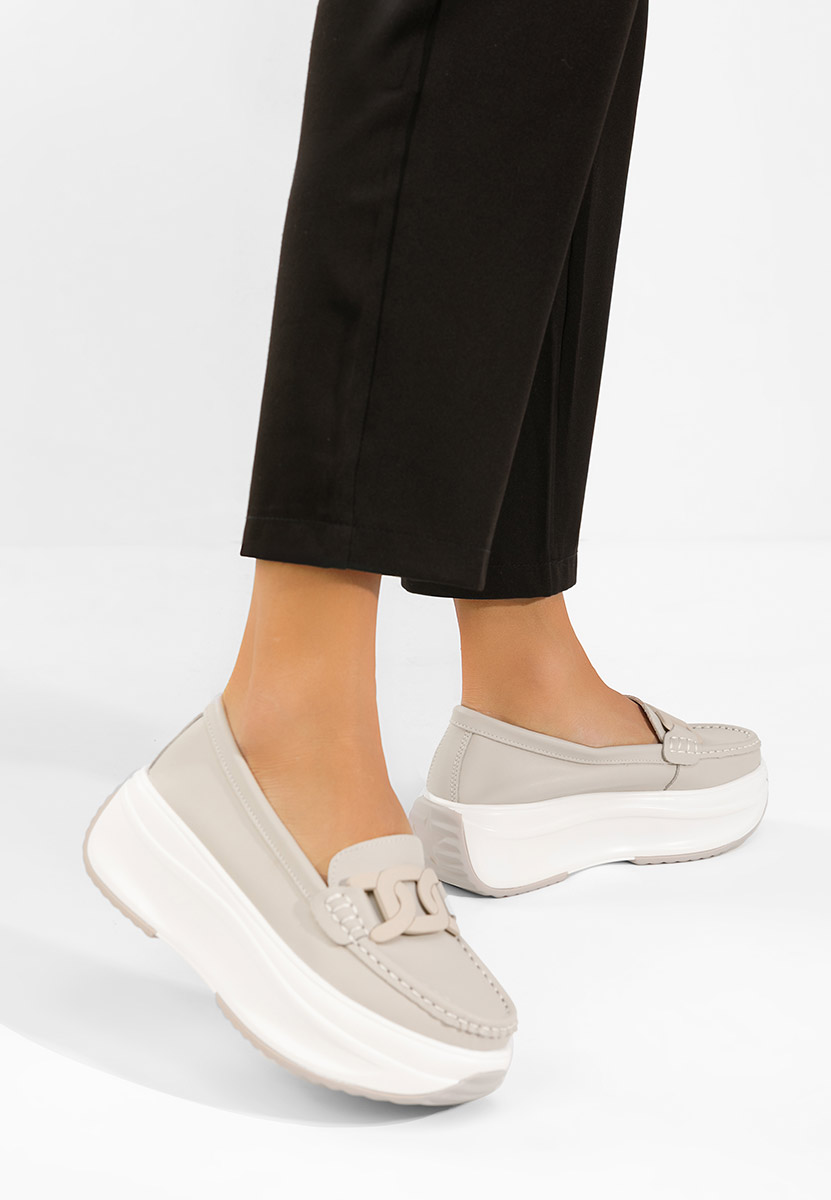 Béžové dámské kožené mokasíny Mivea