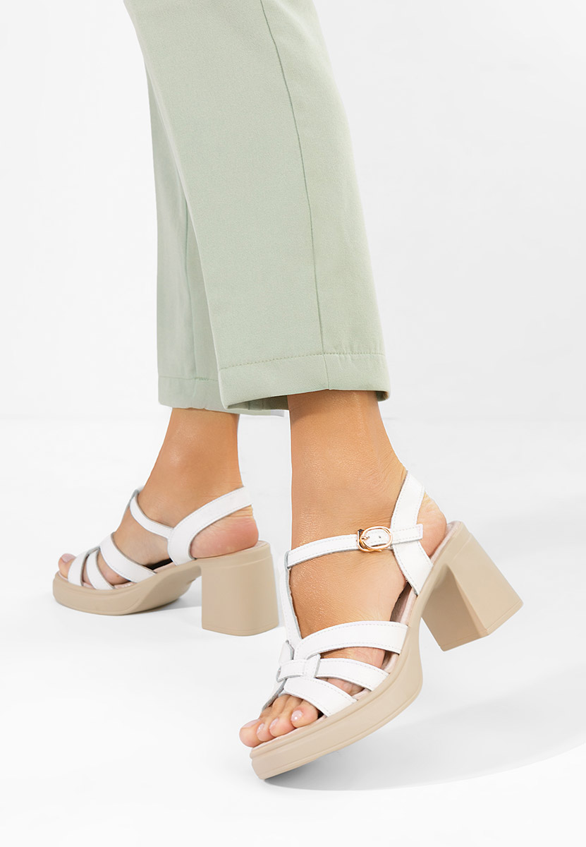 Bílé sandály na podpatku Rafelia
