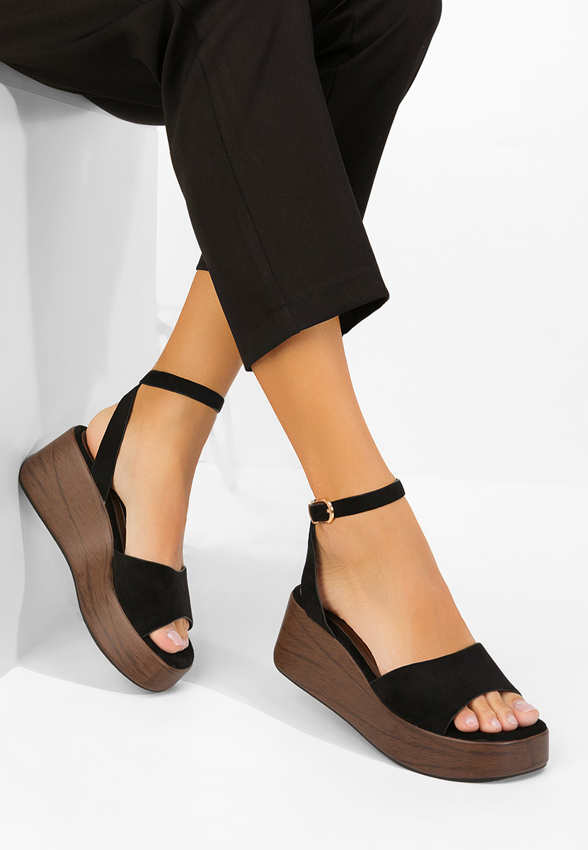 Černé sandály na platformě Ysaria