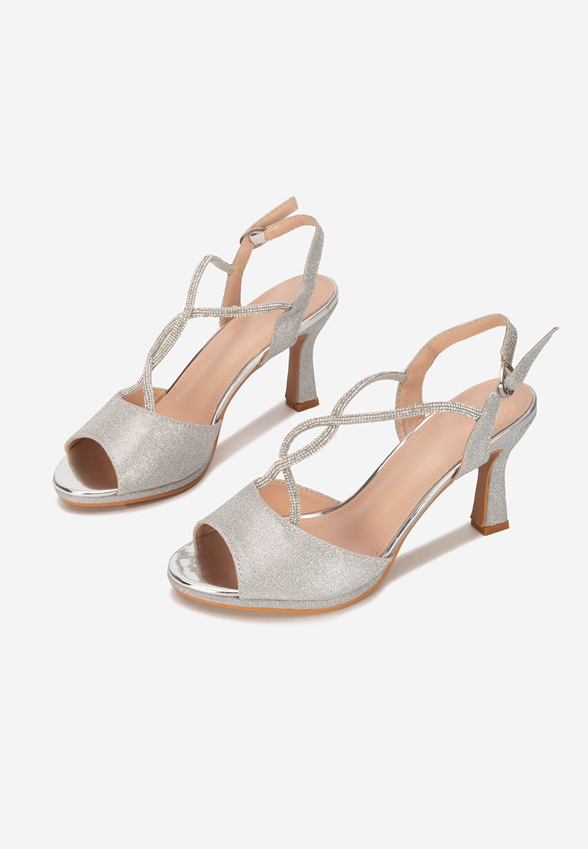 Stribrné elegantní dámské sandály Carlienia