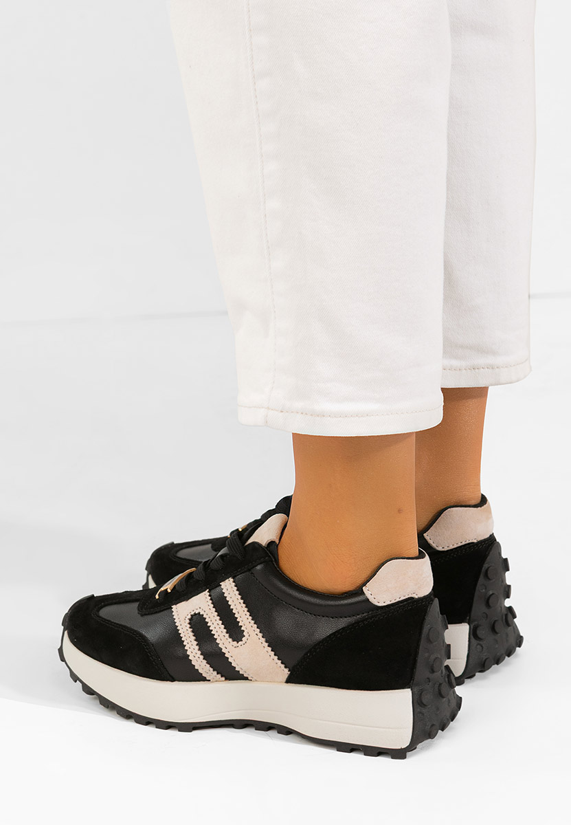 Černé kožené dámské sneakersy Sorellia